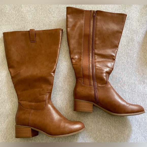 Lane Bryant Women’s 10W Light Brown Faux Leather Knee High Boot Chunky Heel NEW - Picture 1 of 7